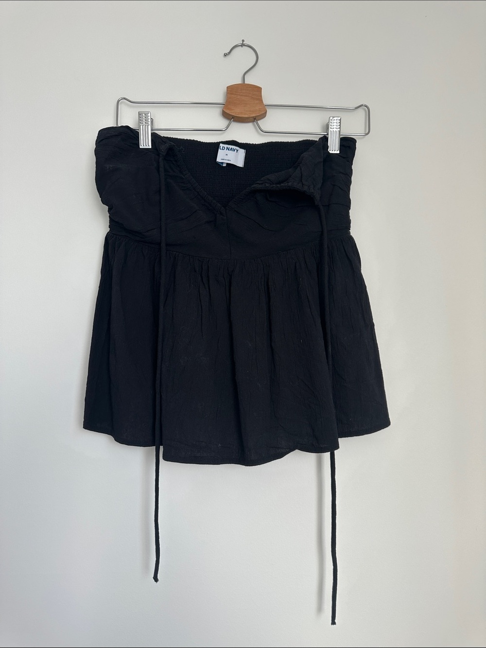 Old Navy Black Strapless Peplum Crop Top
